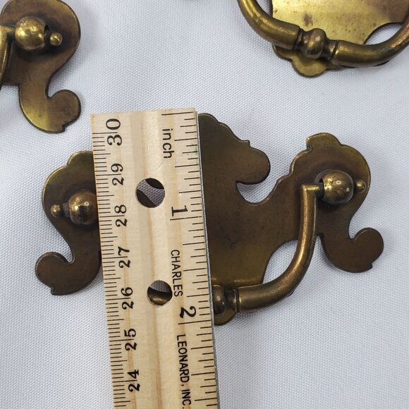 16 Vintage Brass Batwing Chippendale Drawer Pulls Handles Regency MCM Ornate - Picture 4 of 8